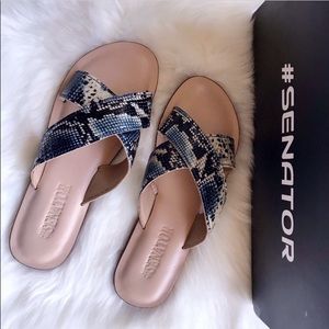 Croc print cross slides